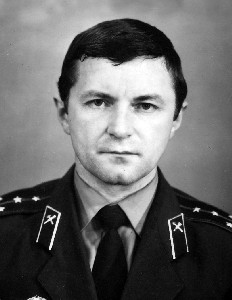 ЦЕЛІЩЕВ Володимир Васильович