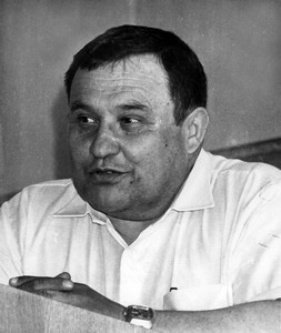 КОЛІСНИЧЕНКО Ігор Миколайович