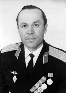 КОШЛАЧОВ Олексій Микитович