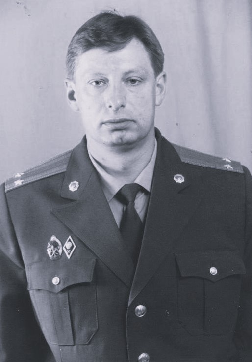 ДОЛІННИЙ Олексій Анатолійович