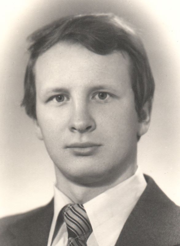 КОСТЕНКО Валентин Володимирович