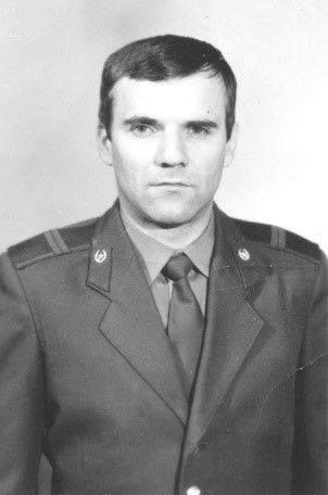 МІРОШНИК Володимир Олексійович