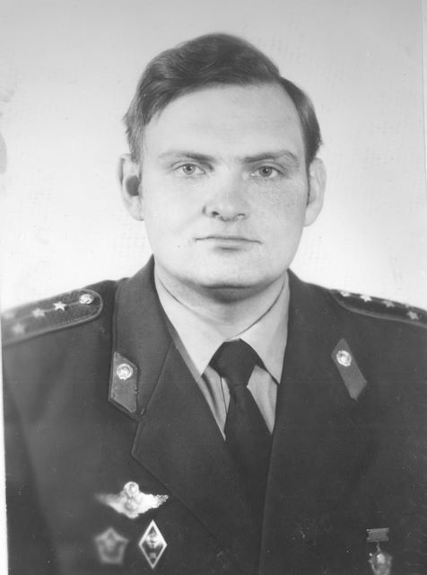НАУМОВ Олександр Вікторович