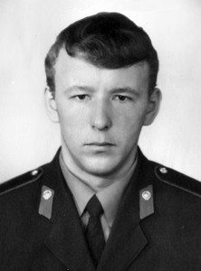 ДЯЧЕНКО Віктор Маркович